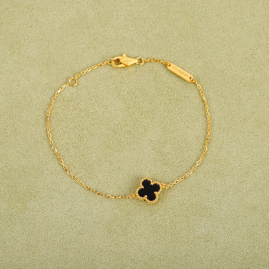 1 MOTIF PINK GOLD BRACELET mysite