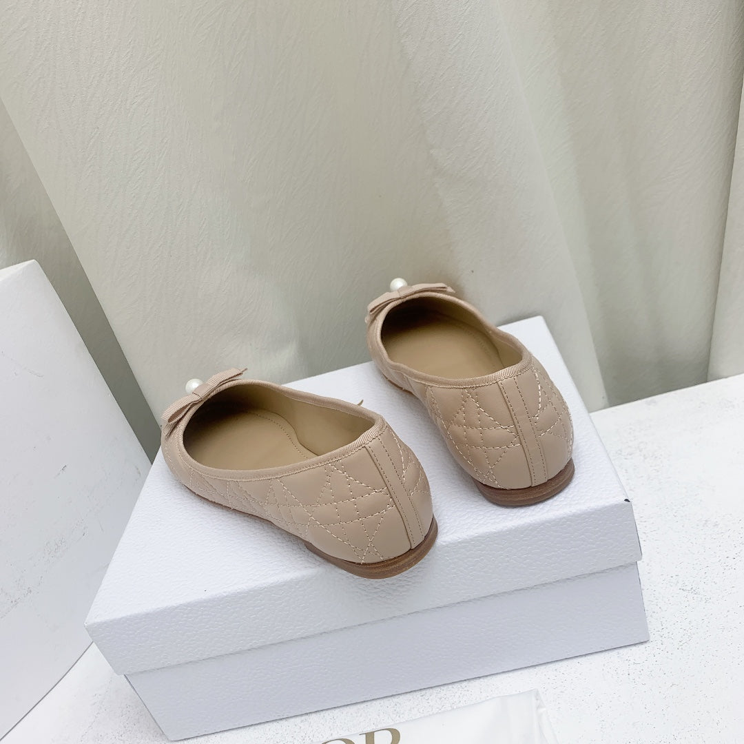 CD BALLET FLAT BEIGE MOP FRONT mysite