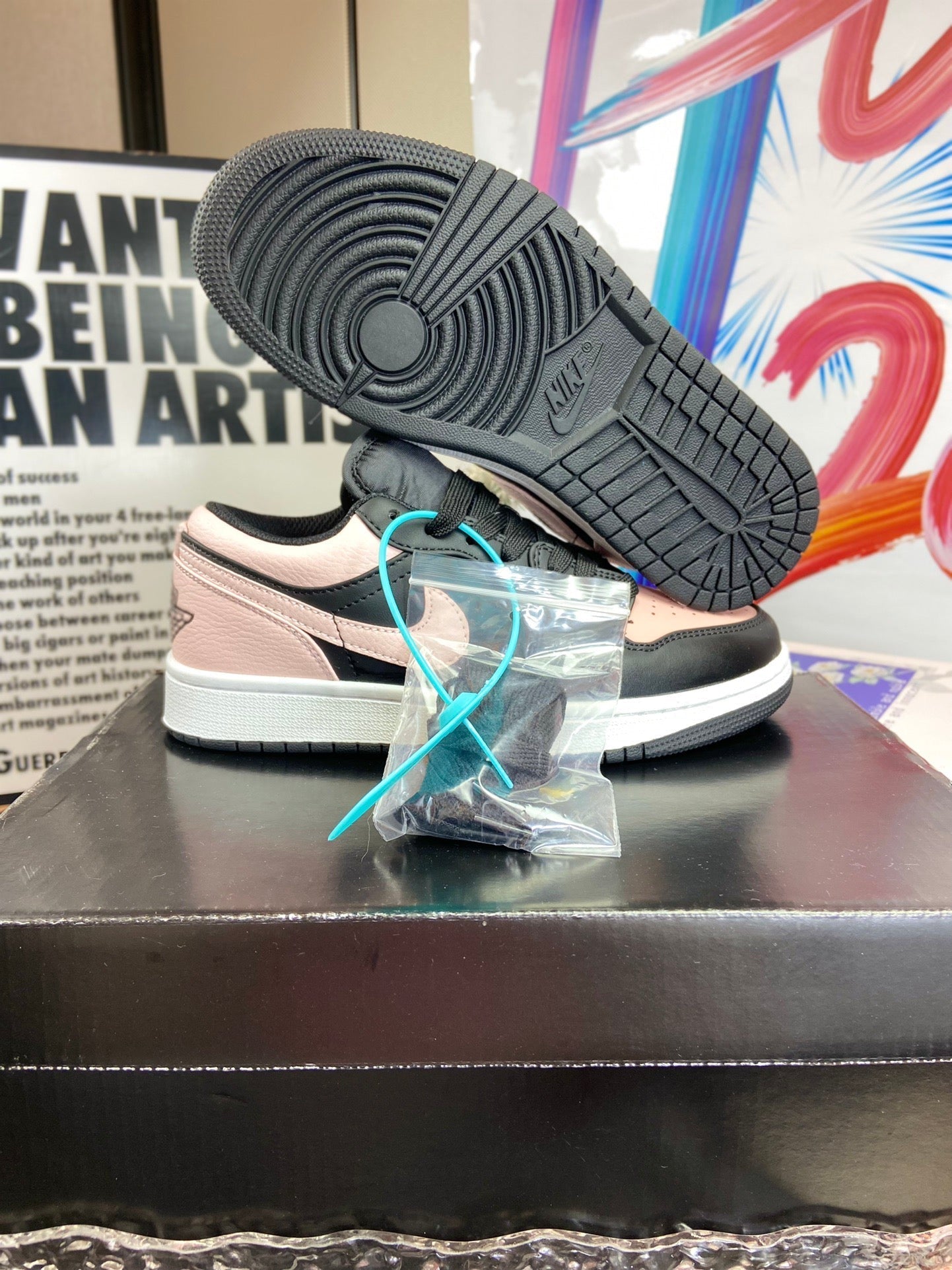 Black and pink color-block low-top casual sneakers-s2 mysite