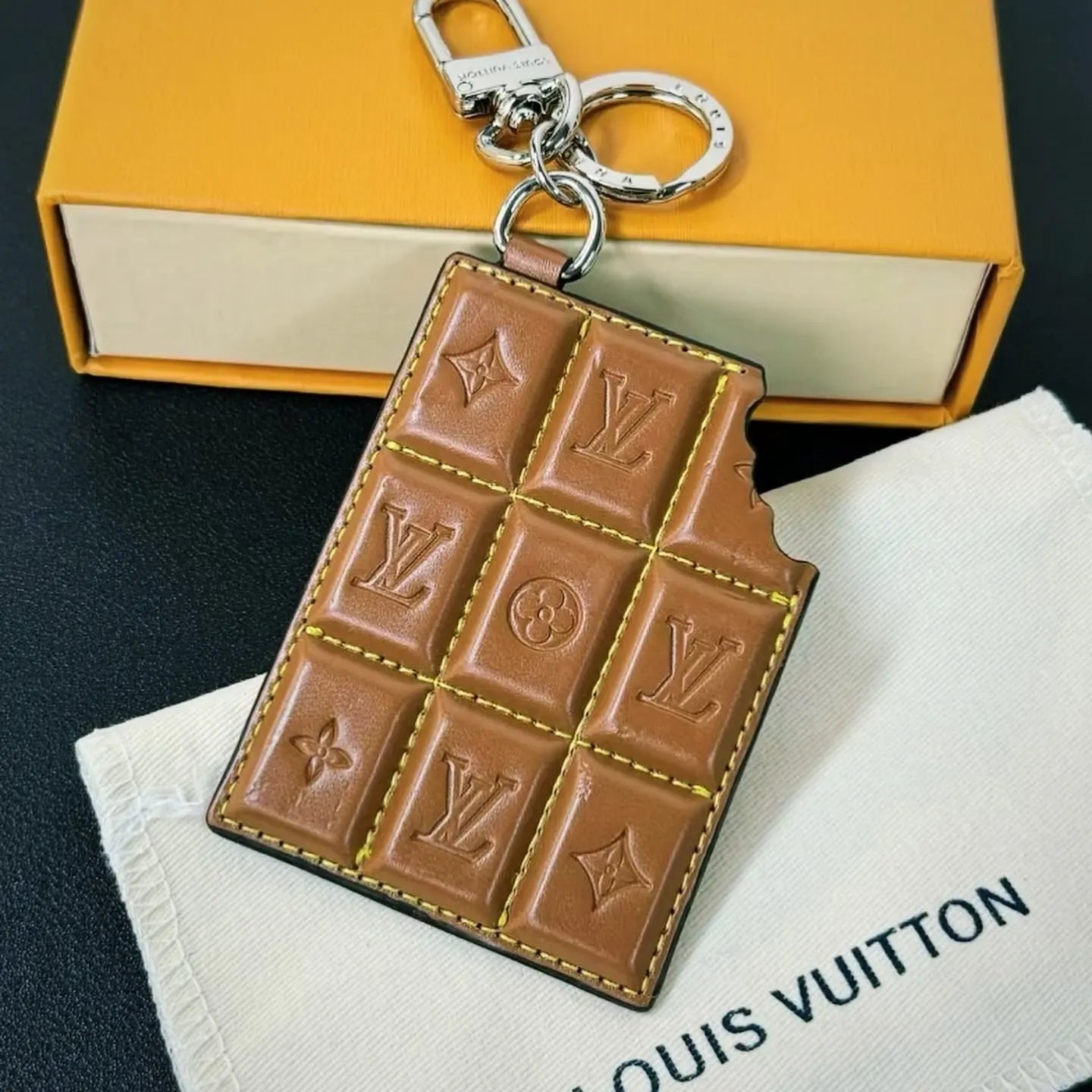 Quilted Chocolate-Style Leather Keychain-s2 mysite