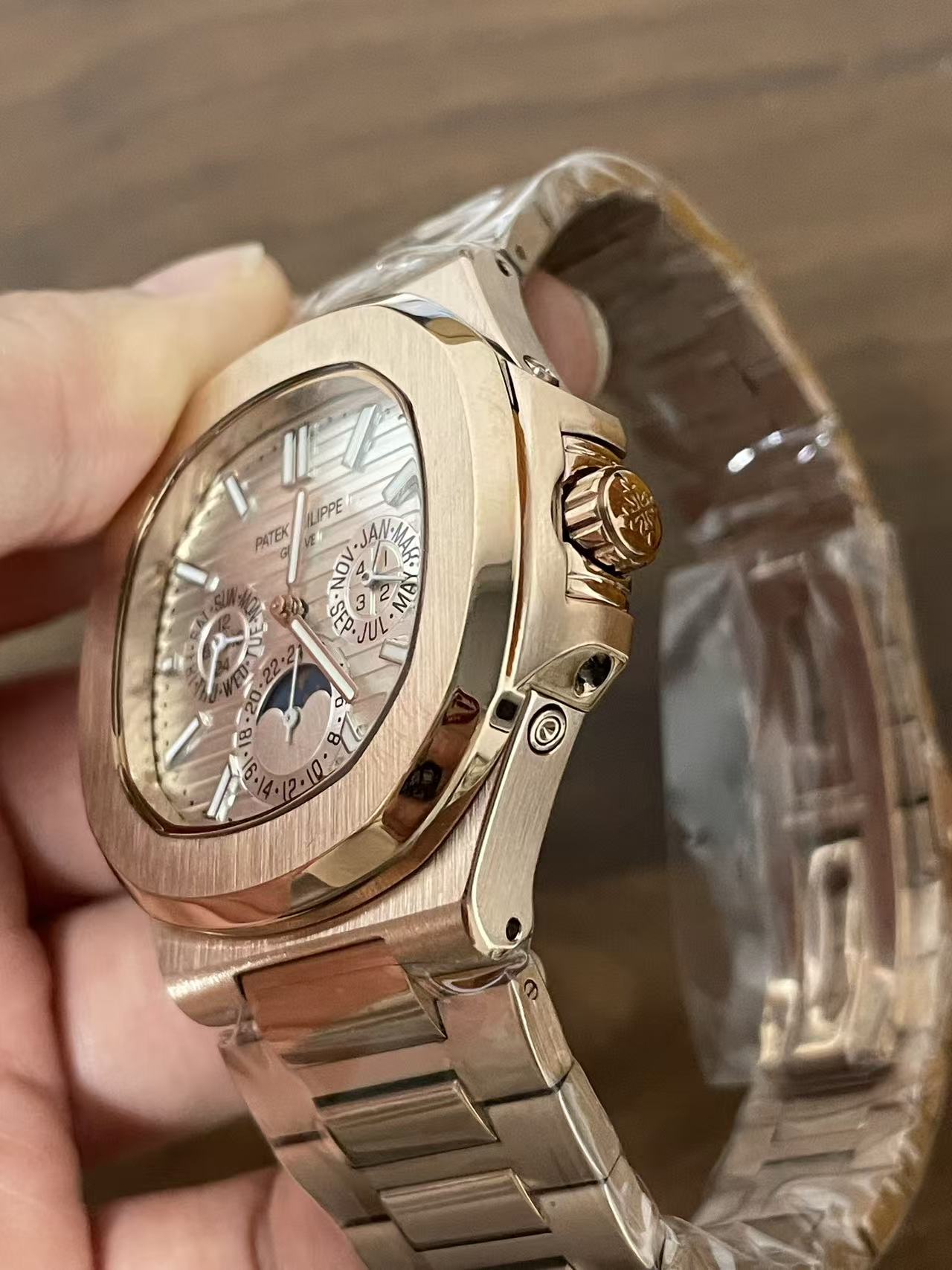 Replica NAUTILUS Stainless Steel Automatic Mechanical Watch 40mm