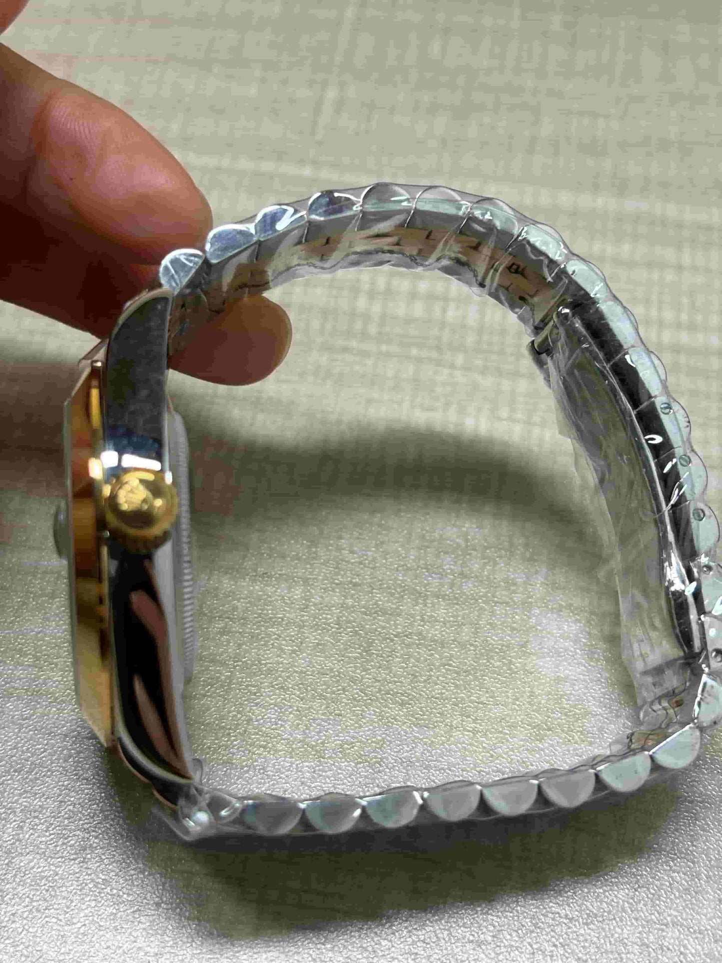 Automatic Watch for Men 40mm R40