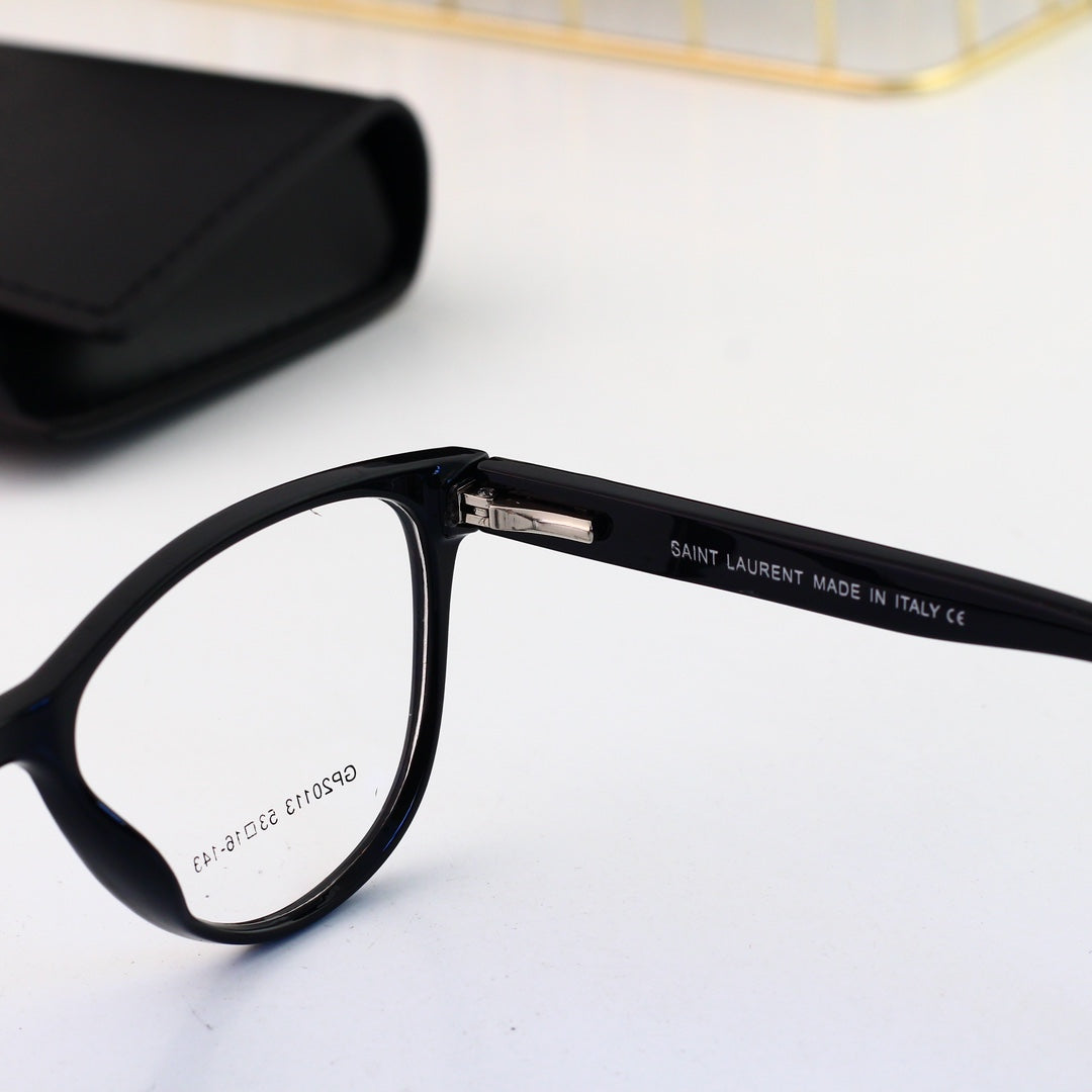 Deluxe New Fashion Logo Glasses-s-88 mysite
