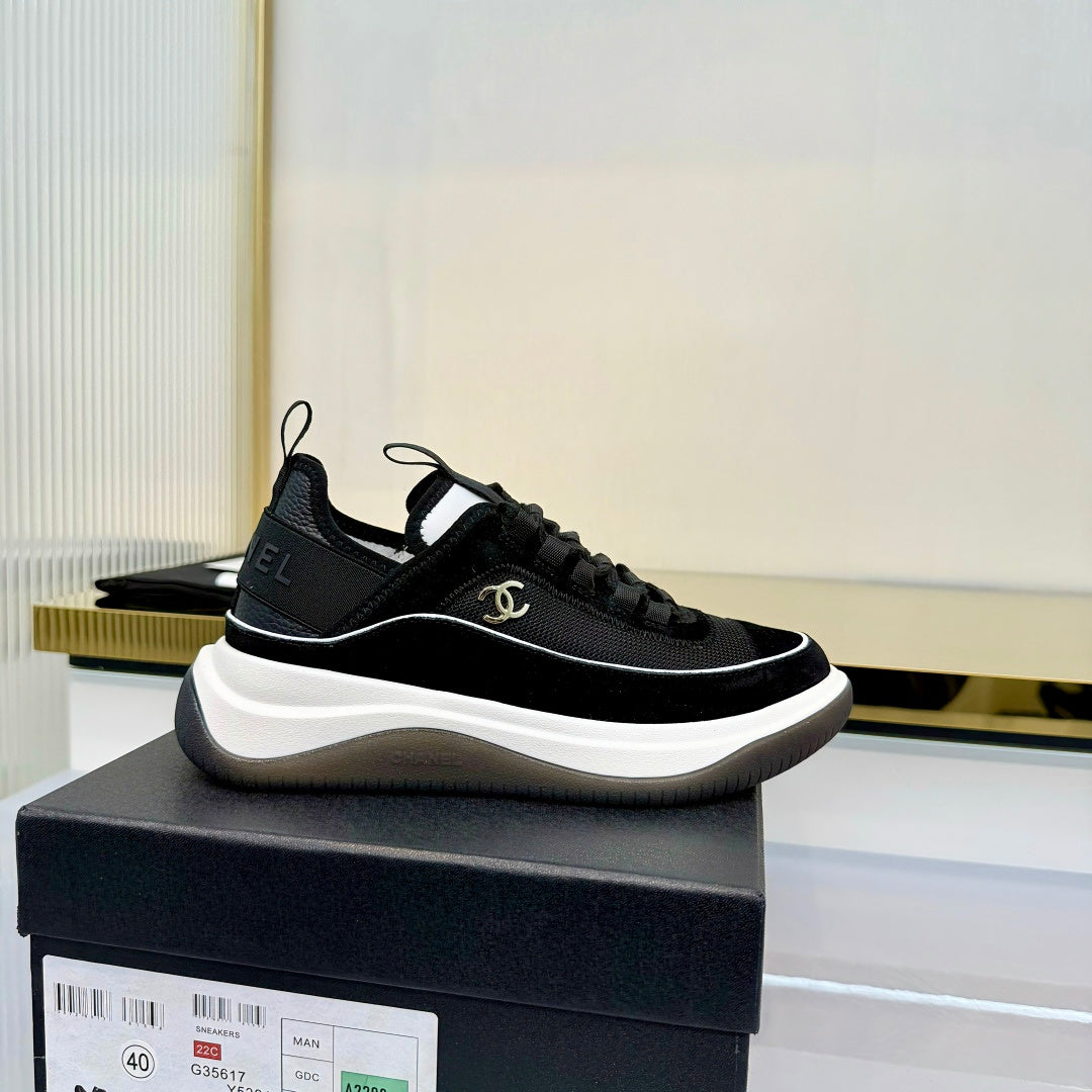 CHANEL 26S PLATFORM SNEAKERS IN BLACK MIX WHITE SUEDE WITH CC LOGO mysite