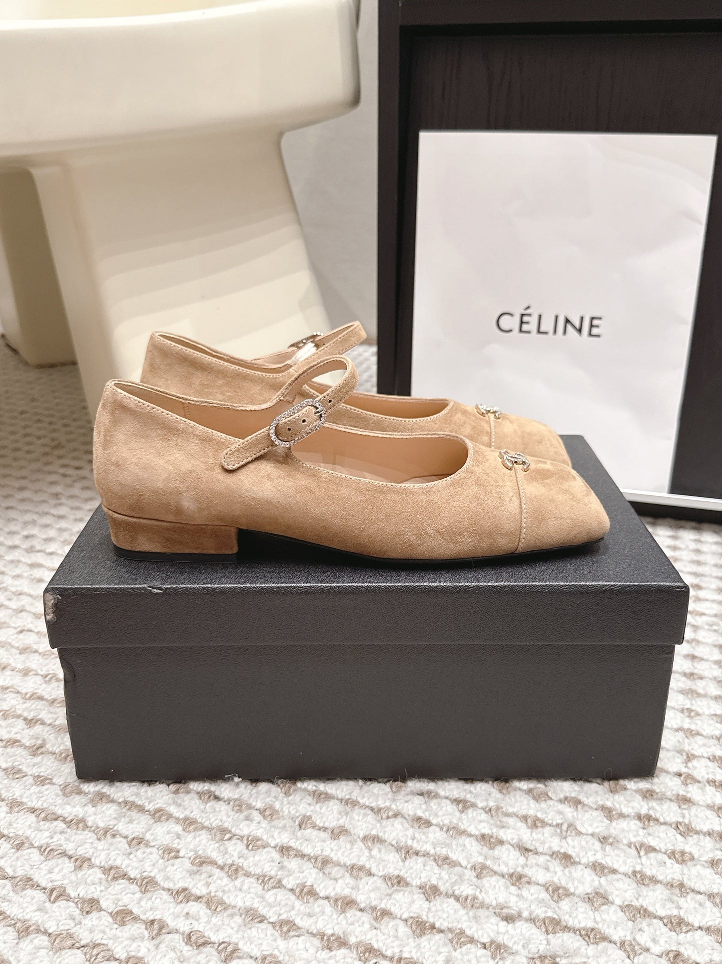 26S SQUARE TOE MARY JANE FLATS IN LIGHT BROWN SUEDE mysite