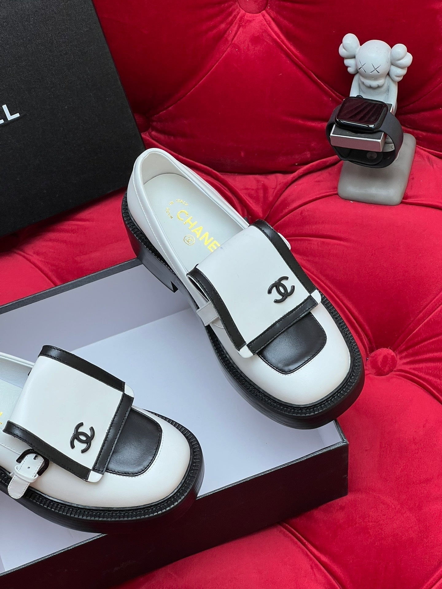 CC MOCCASIN LOAFER IN WHITE MIX BLACK LAMBSKIN mysite