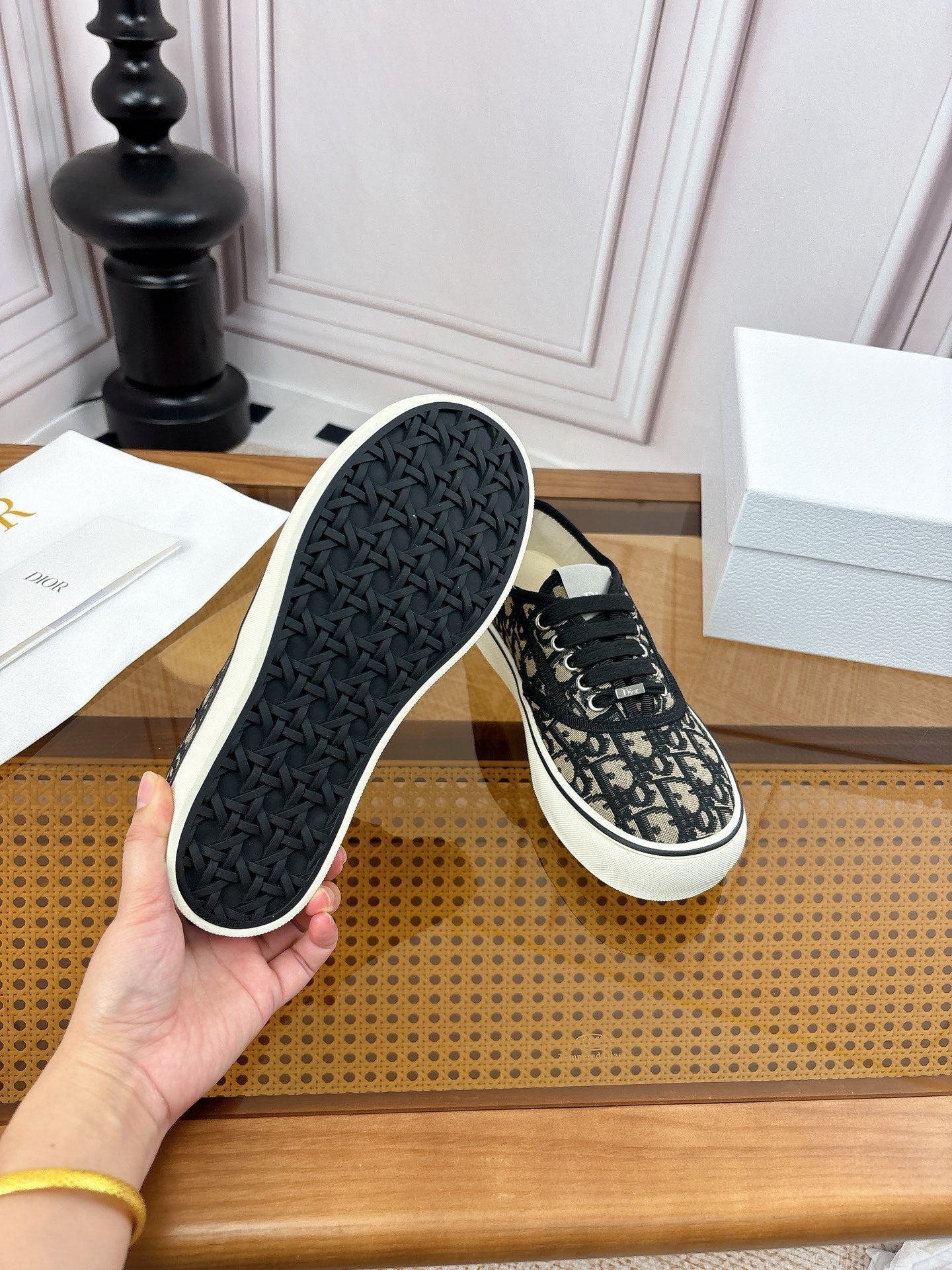 DIOR 26S LOW TOP SNEAKERS 35MM IN BLACK OBLIQUE CANVAS WITH RUBBER SOLE mysite