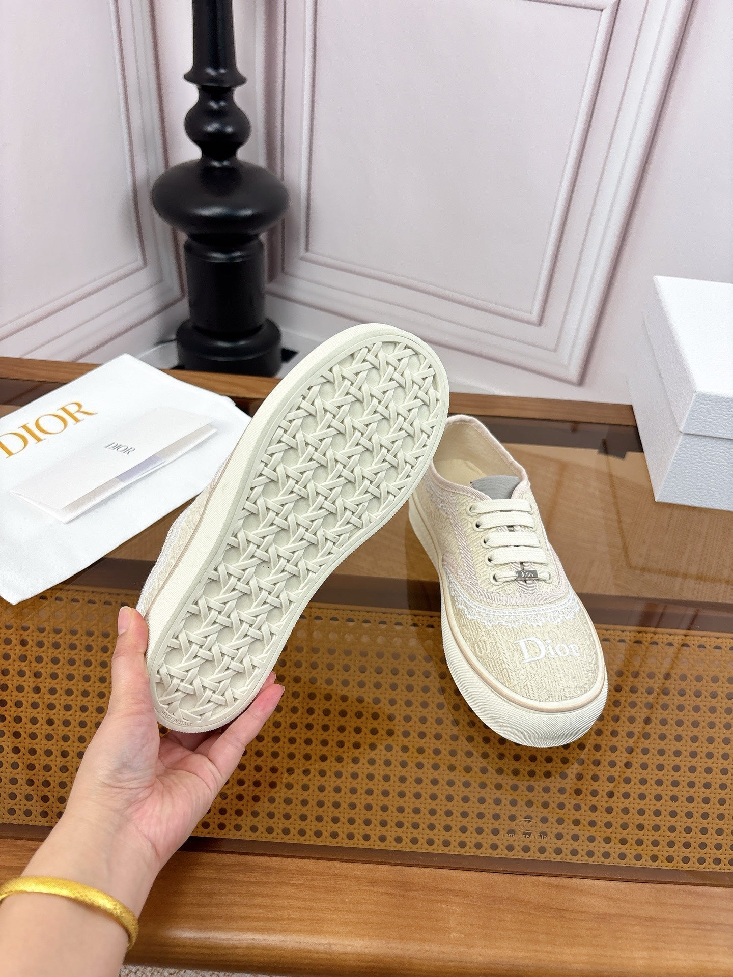 26S LOW TOP SNEAKERS IN BEIGE CANVAS WITH WHITE LACE TRIM & LOGO PRINT mysite