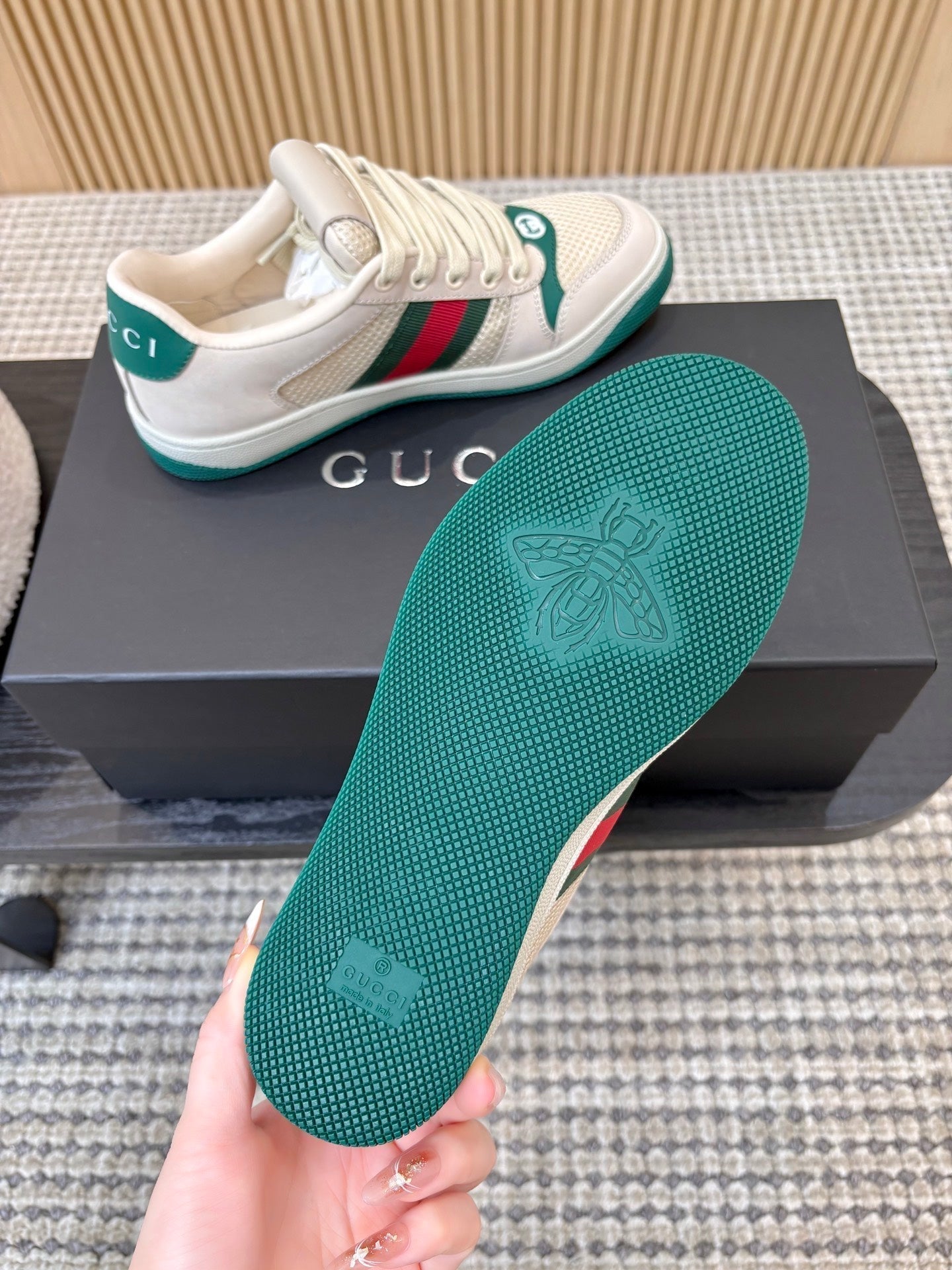 26S MESH SNEAKERS IN LIGHT BEIGE AND GREEN LEATHER mysite
