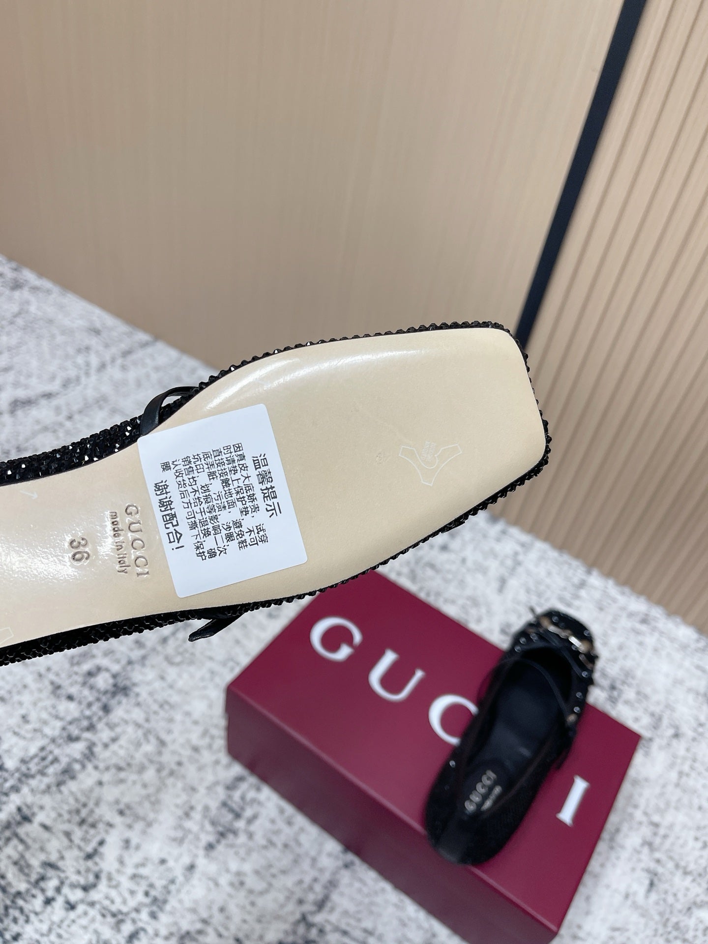 GUCCI 26S BALLET FLATS IN BLACK SUEDE WITH CRYSTALS mysite