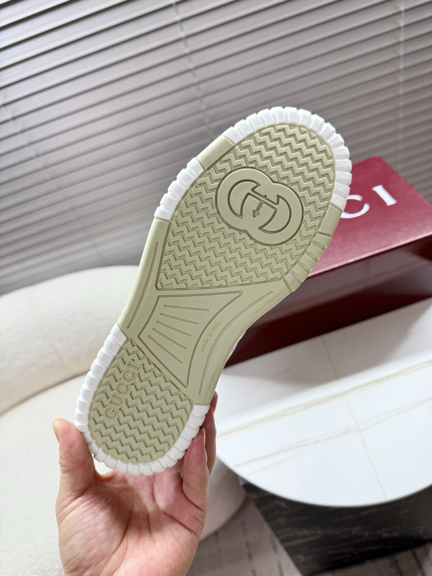 GUCCI 26S MAC80 SNEAKER IN WHITE AND RED LEATHER mysite