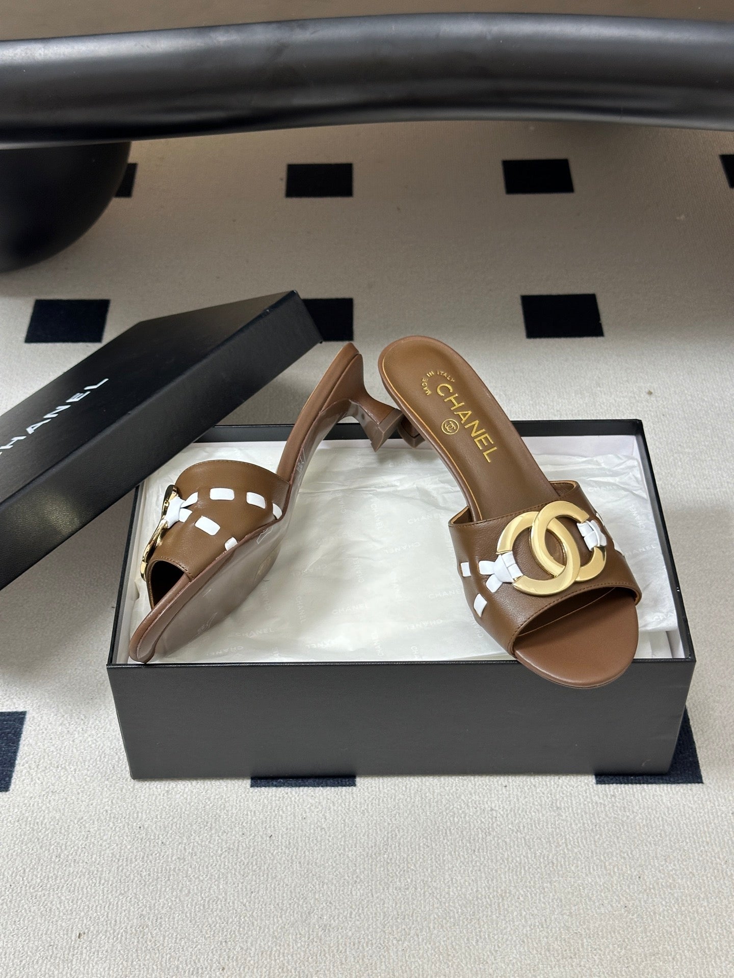 CHANEL 26S HIGH HEEL MULE IN BROWN LAMBSKIN WITH GOLD TONE CC LOGO mysite