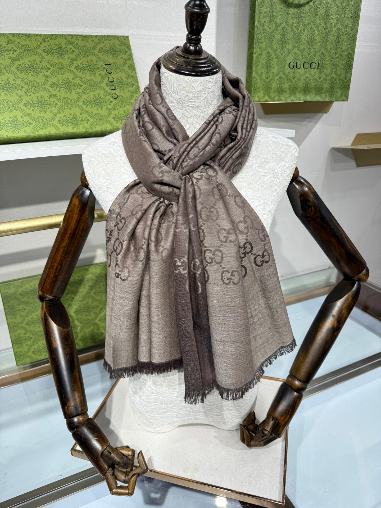 GUCCI 25S SCARF 200 IN CASHMERE SILK 706563 mysite