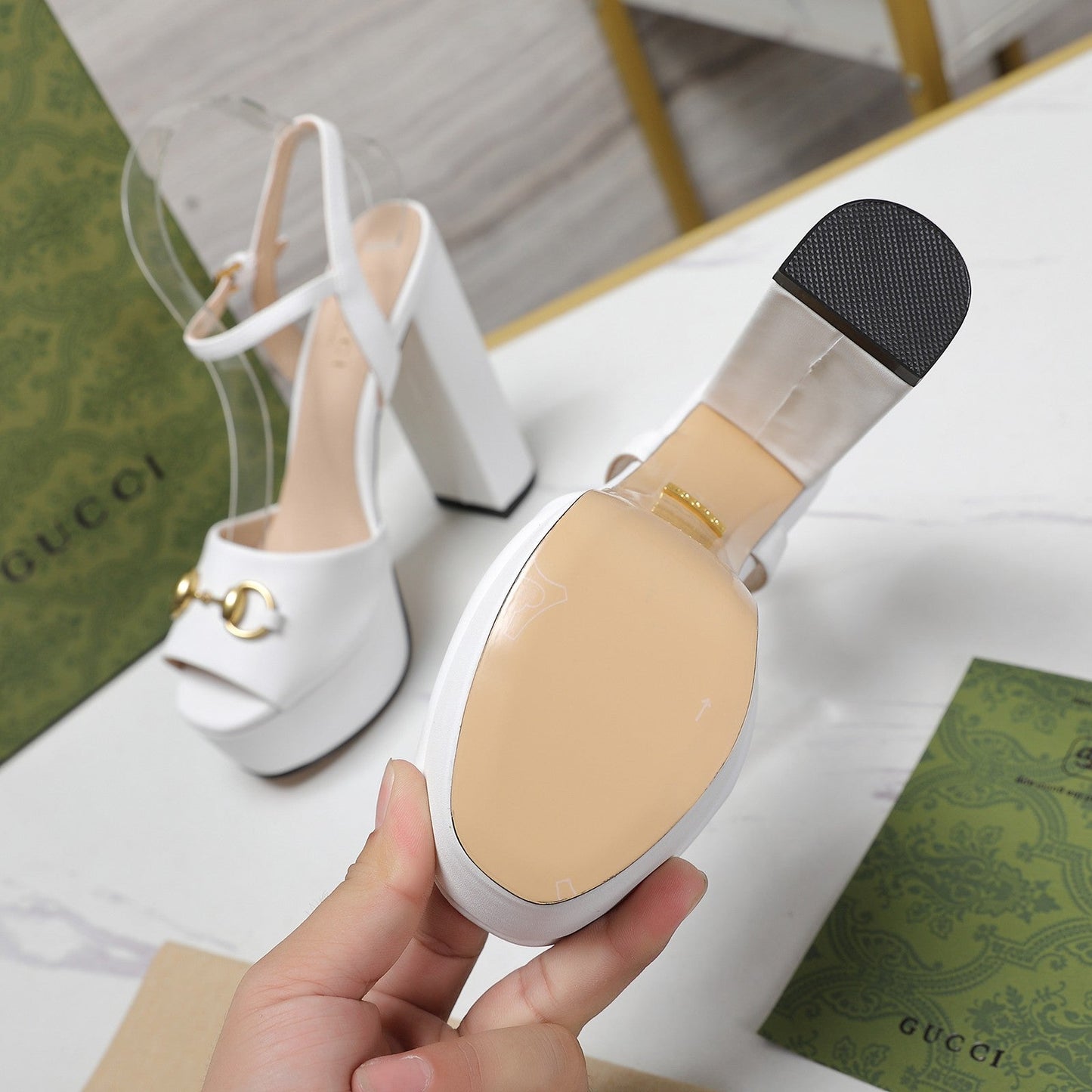 GG Sandales Cuir Noir White mysite