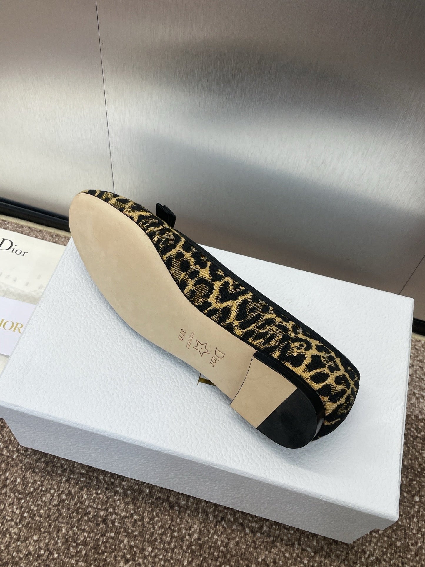 PEARL BALLET FLAT CAMEL PONY HAIR CALFSKIN WITH BROWN LEOPARD MOTIF mysite