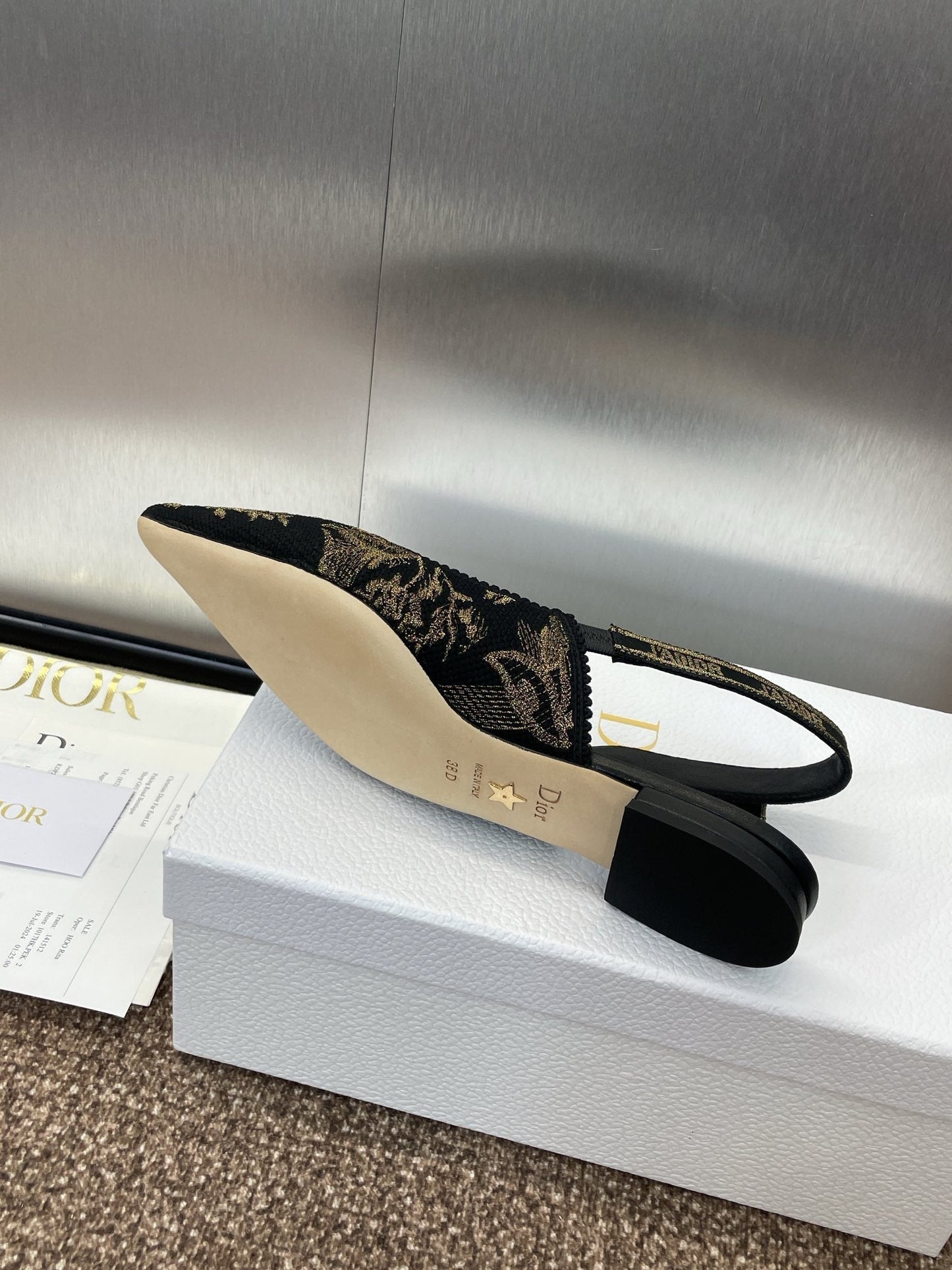 J'ADIOR SLINGBACK PUMP BLACK AND GOLD-TONE MILLEFIORI JACQUARD mysite