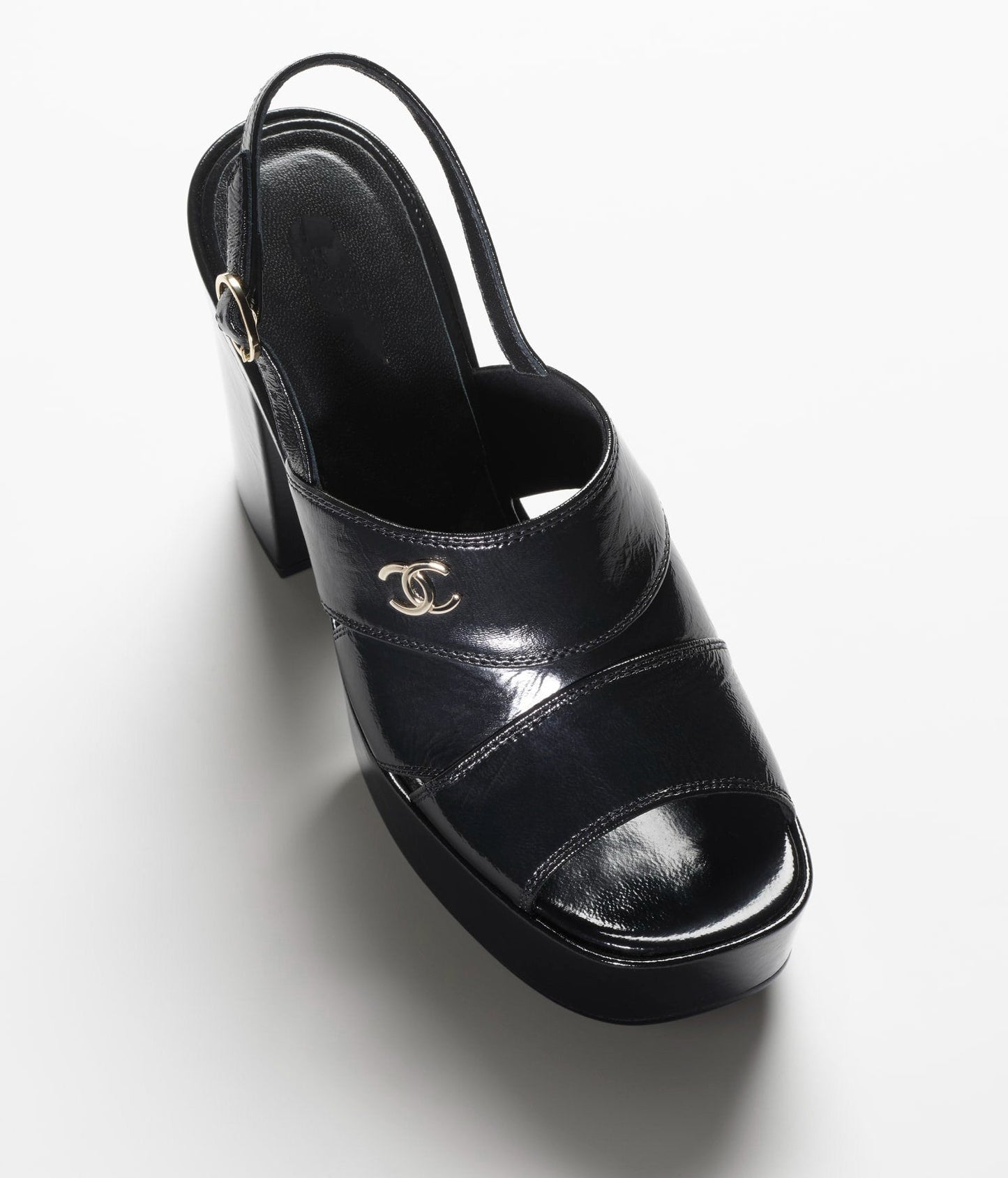 SANDALS BLACK PATENT CRUMPLED LAMBSKIN mysite
