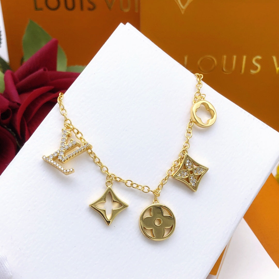 Pendant brass bracelet mysite