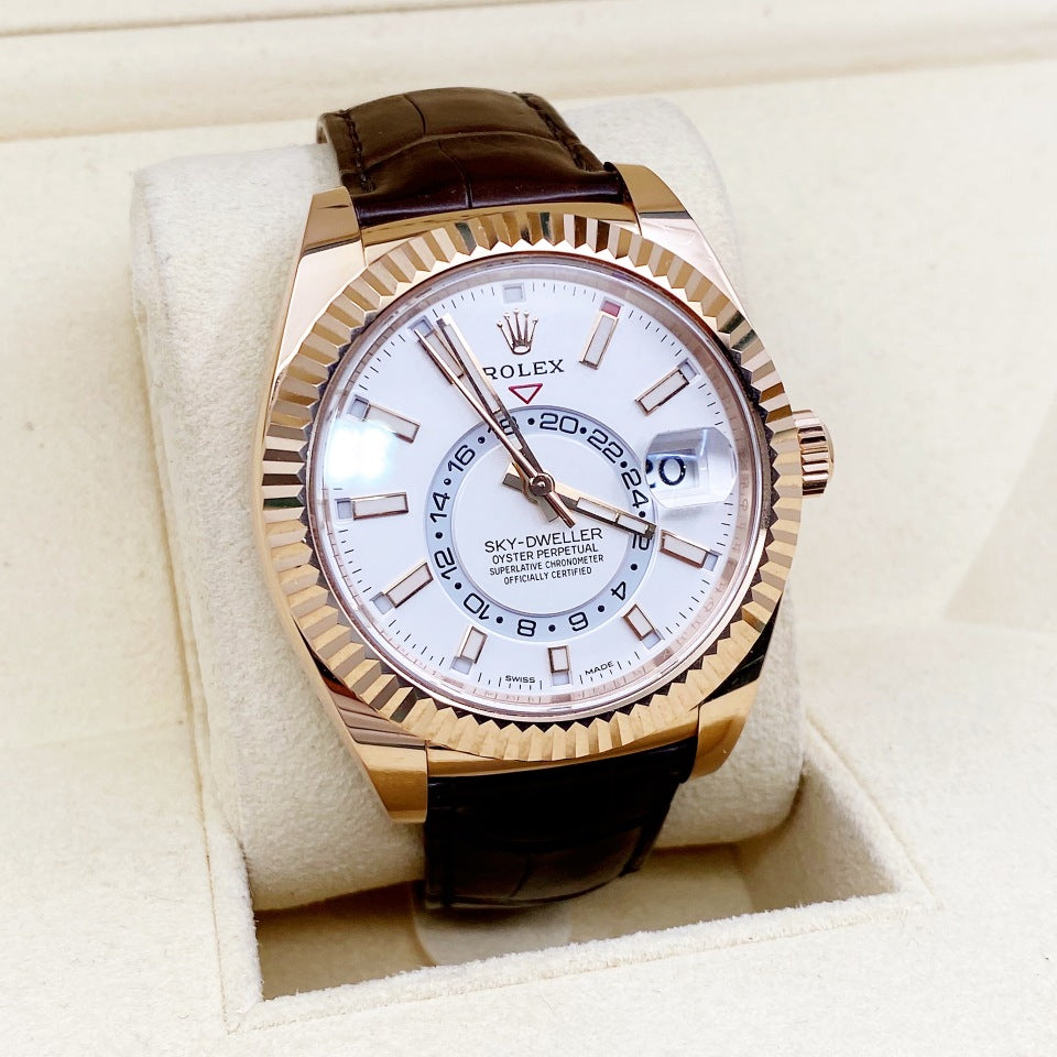 Automatic Watch for Men Replica Sky Dweller Goldwhite Dial Rubber Belt 40mm R061209