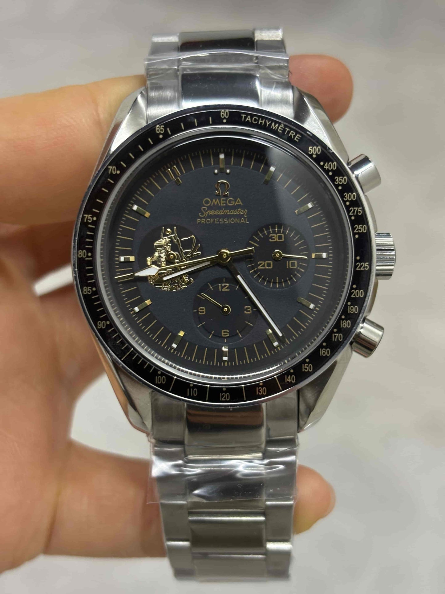 Mechanical Watch for Men OM82