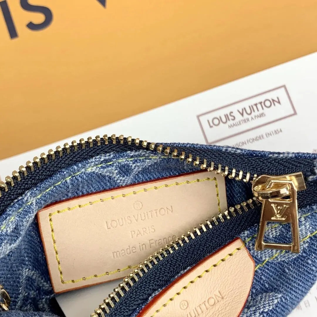 Luxury  Monogram Coin Pouch – Stylish & Compact Keychain Wallet-s2 mysite