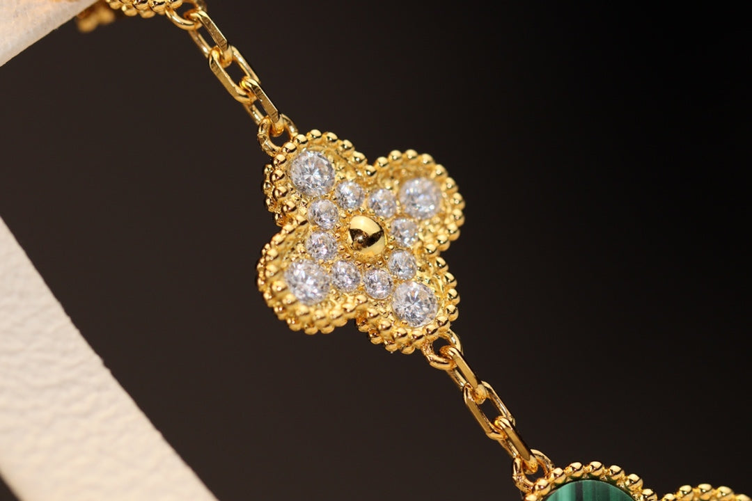 EARRINGS GOLD MALACHITE DIAMOND 3 MOTIF mysite