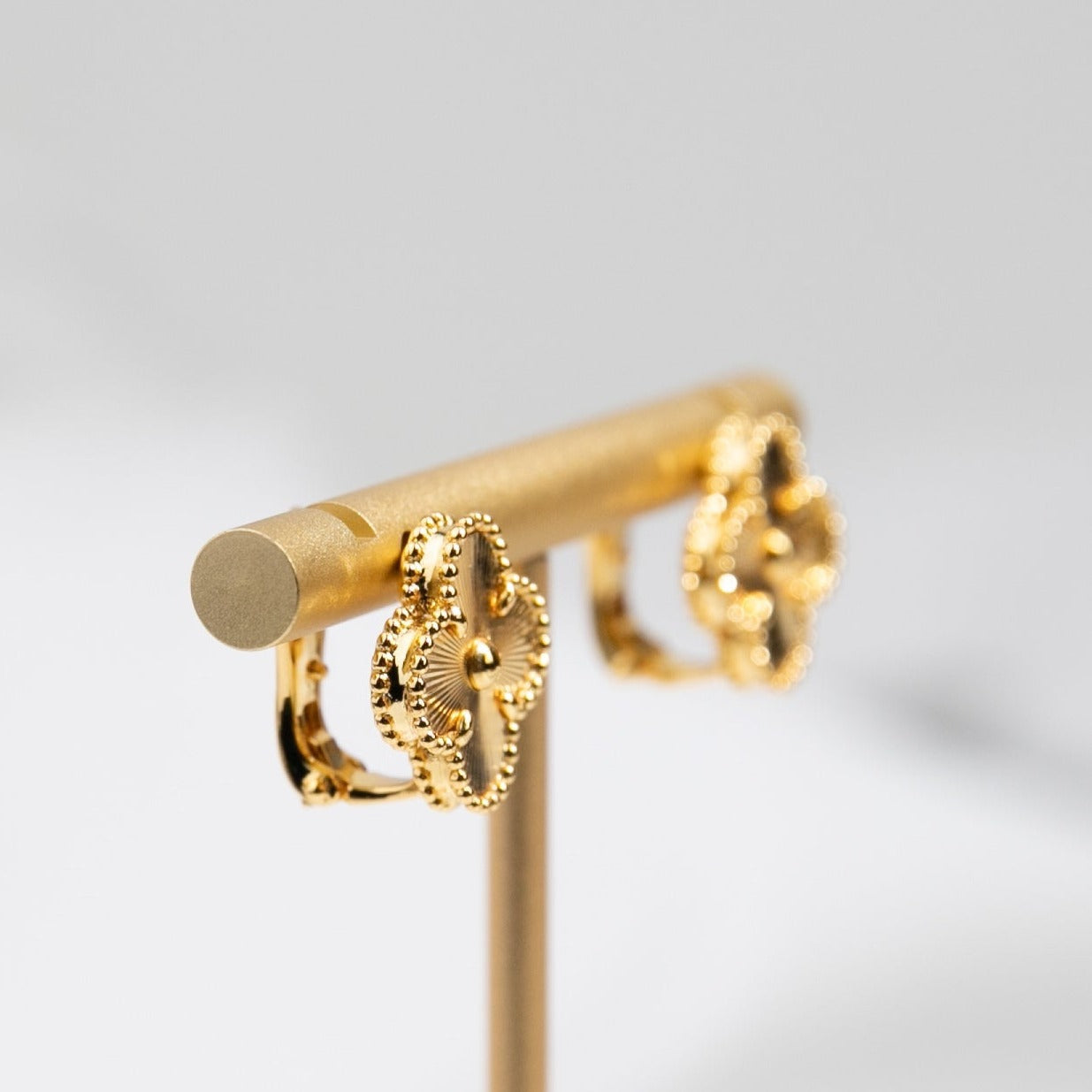 VINTAGE EARRINGS GOLD mysite