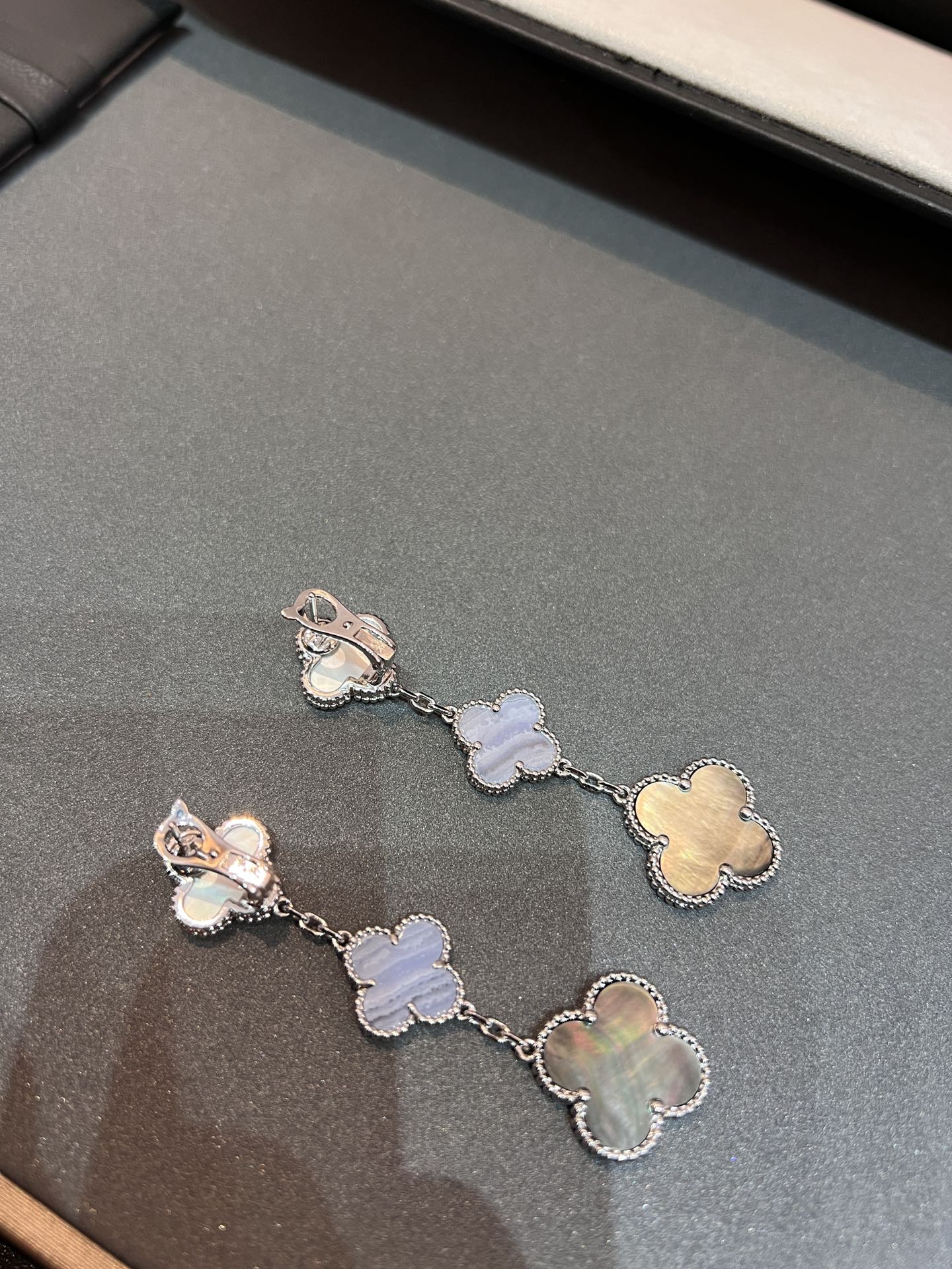 MOP 3 MOTIFS SILVER EARRINGS mysite