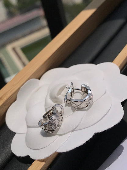 CRUSH DIAMOND SILVER EARRINGS mysite