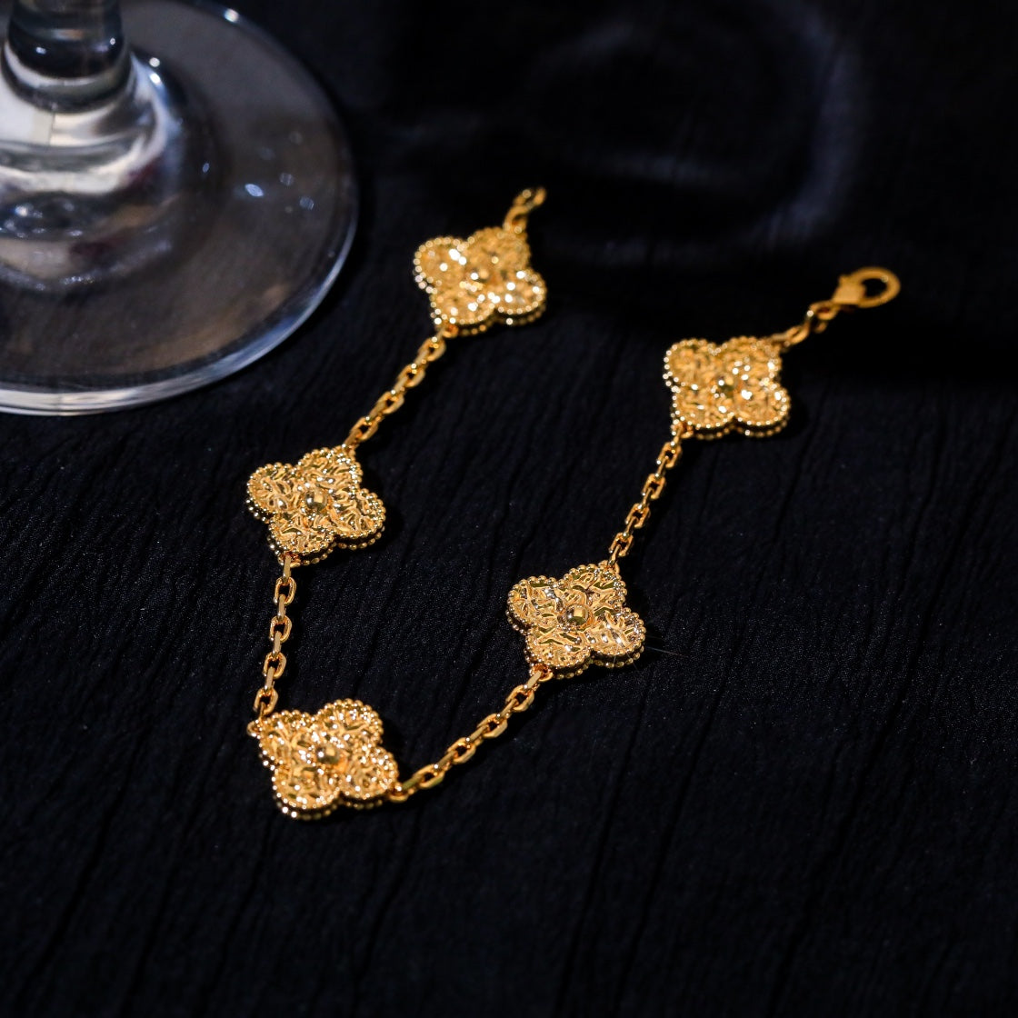 5 MOTIFS GOLD DIAMOND BRACELET mysite