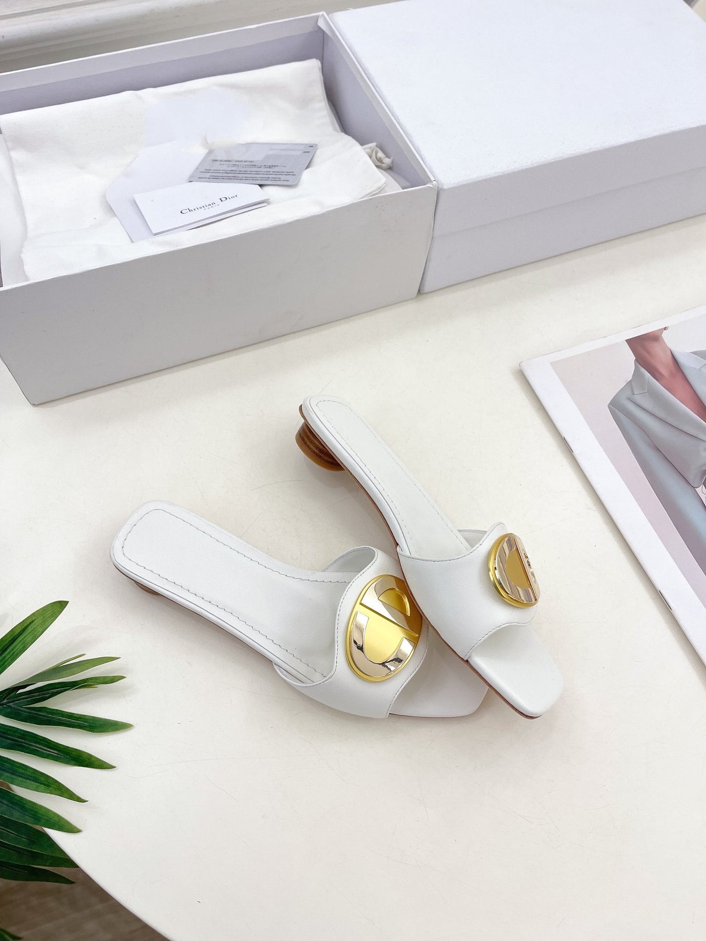 CD FOREVER HEELED 1.5CM WHITE mysite