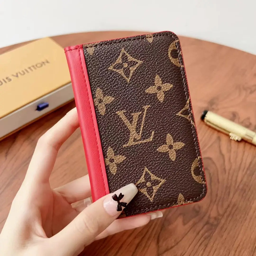 Elegant  Checkered & Monogram Wallets-s2 mysite