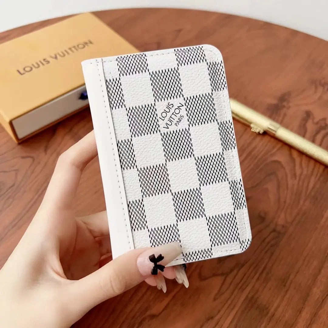 Elegant  Checkered & Monogram Wallets-s2 mysite