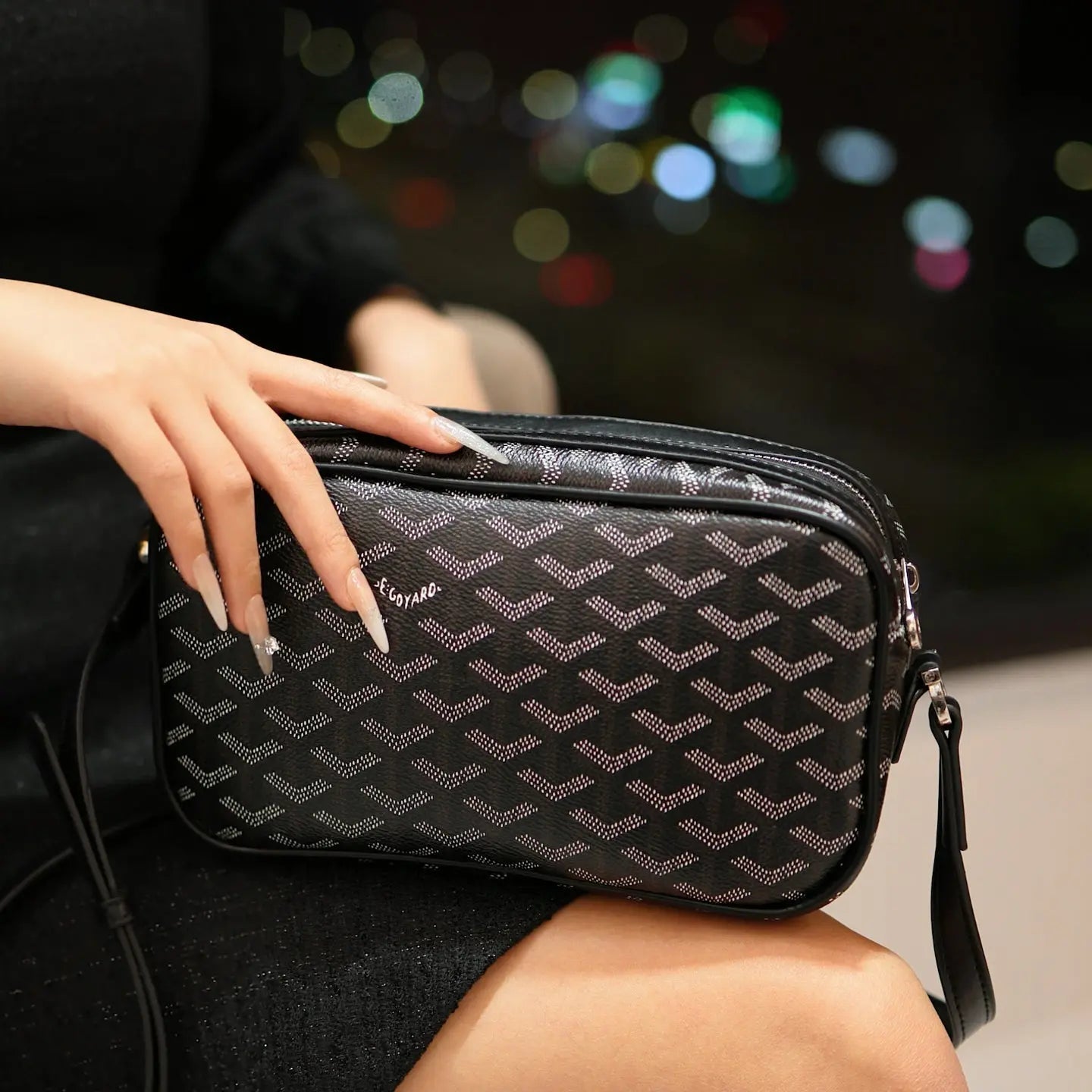 Elegant Monogram Crossbody Handbag – Minimal Luxury for Everyday Moments-18 mysite