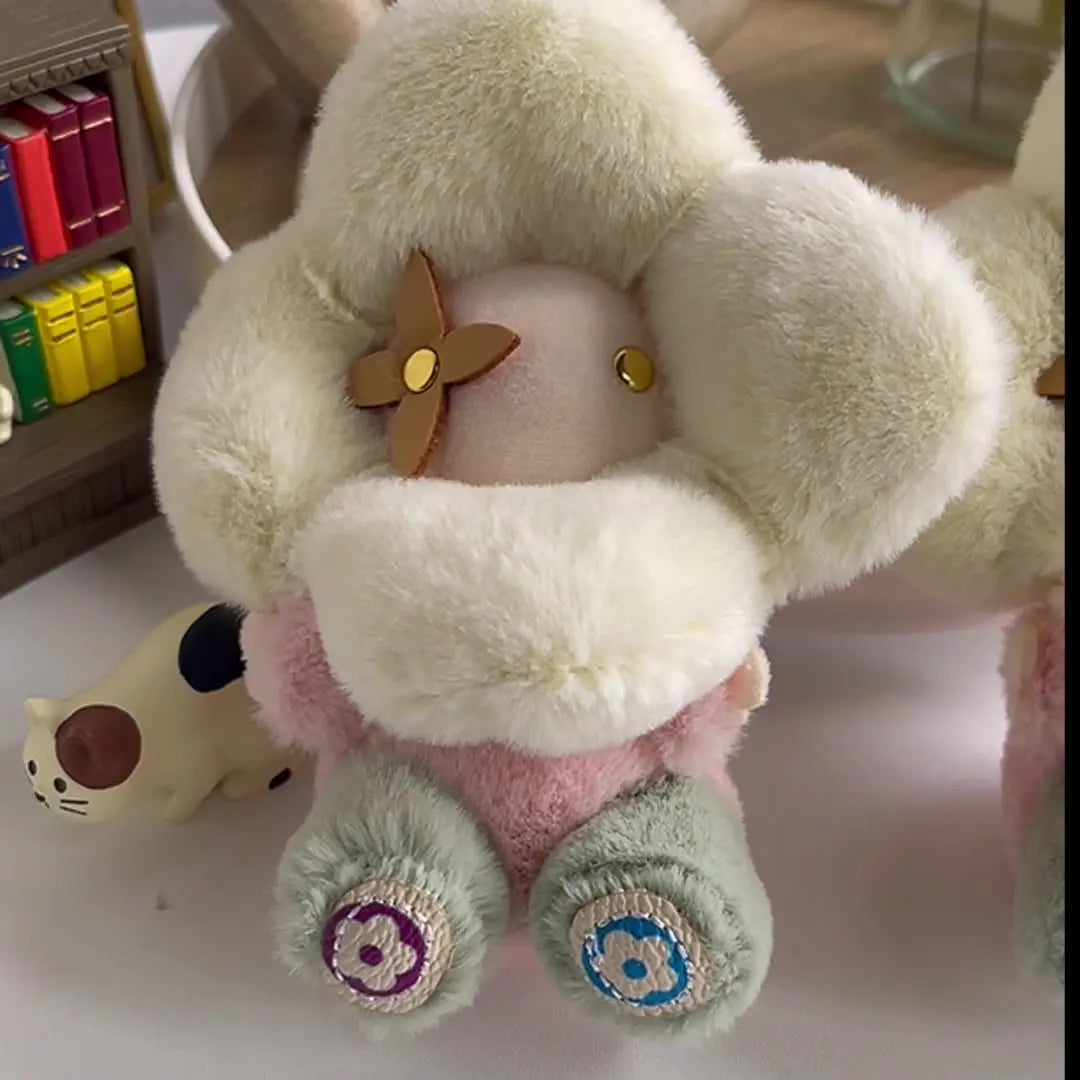 Cute Sunflower Plush Keychain – Vivian Doll Bag Charm for Women, Car & Backpack Decoration-s2 mysite