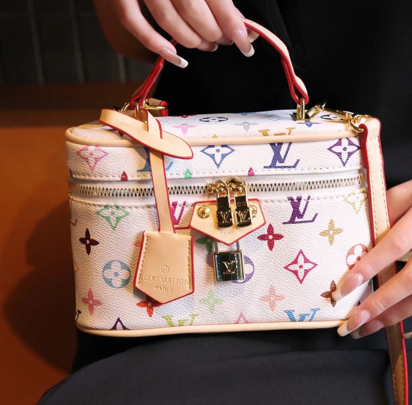 Vintage-Inspired Box hand bag – Elegant Monogram Tote Box-18 mysite
