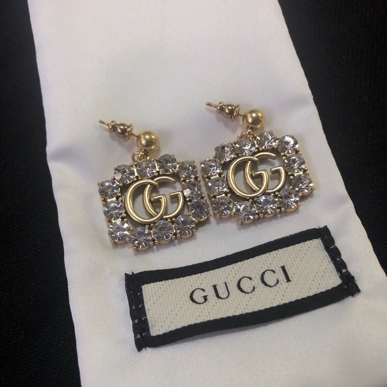 Good Diamond Design Earrings/ Bracelet/Necklace  (Set) mysite