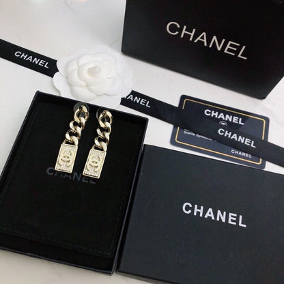 CHANEL 26S DOUBLE C LOGO CHAIN LINK RECTANGULAR PAVE CRYSTAL DROP EARRINGS IN GOLD METAL 631078 mysite