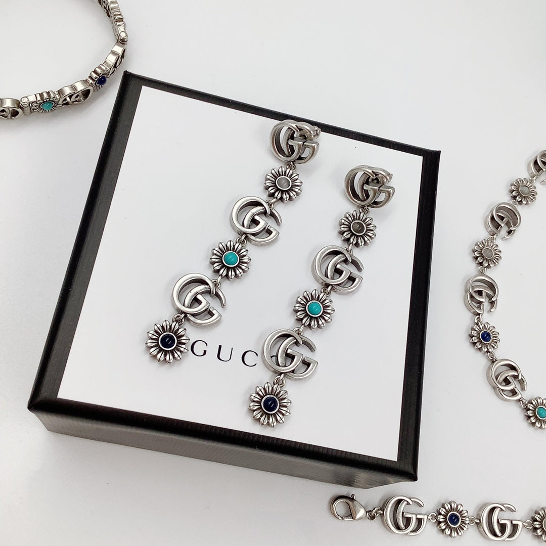 Good Daisy Design Earrings & Bracelet & Necklace 5 Set mysite