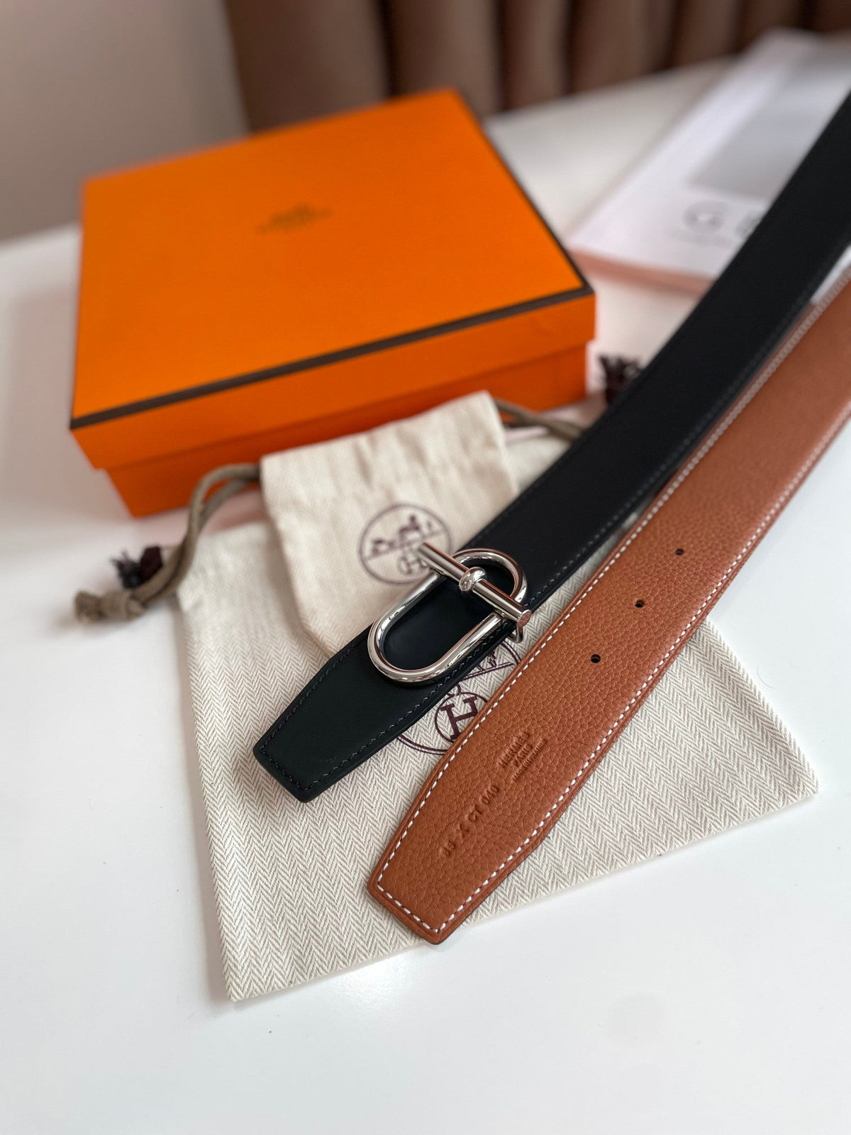 HM ITHAQUE BELT SILVER BUCKLE & REVERSIBLE CINNAMON BROWN AND BLACK LEATHER STRAP 38MM mysite