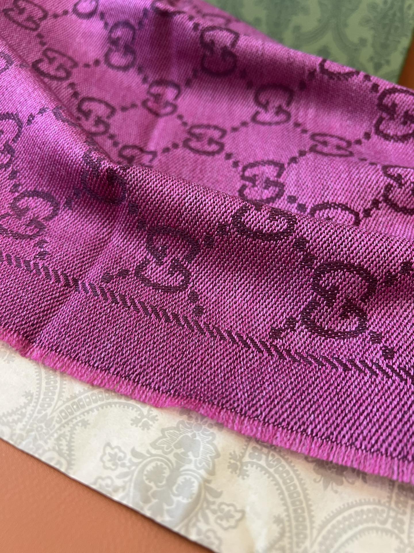 GUCCI 25S SCARF 180 IN WOOL 644857 mysite