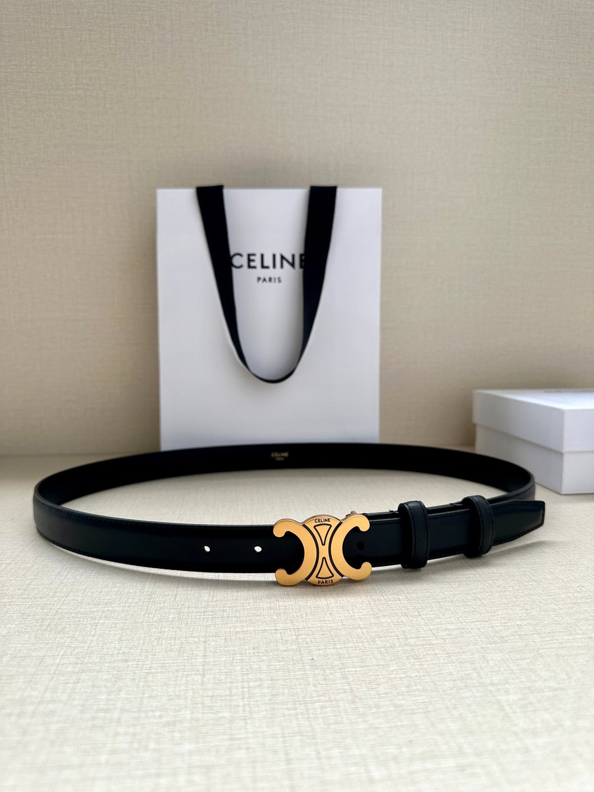 Medium Triomphe Belt 25mm Black Calfskin Gold Finishing mysite