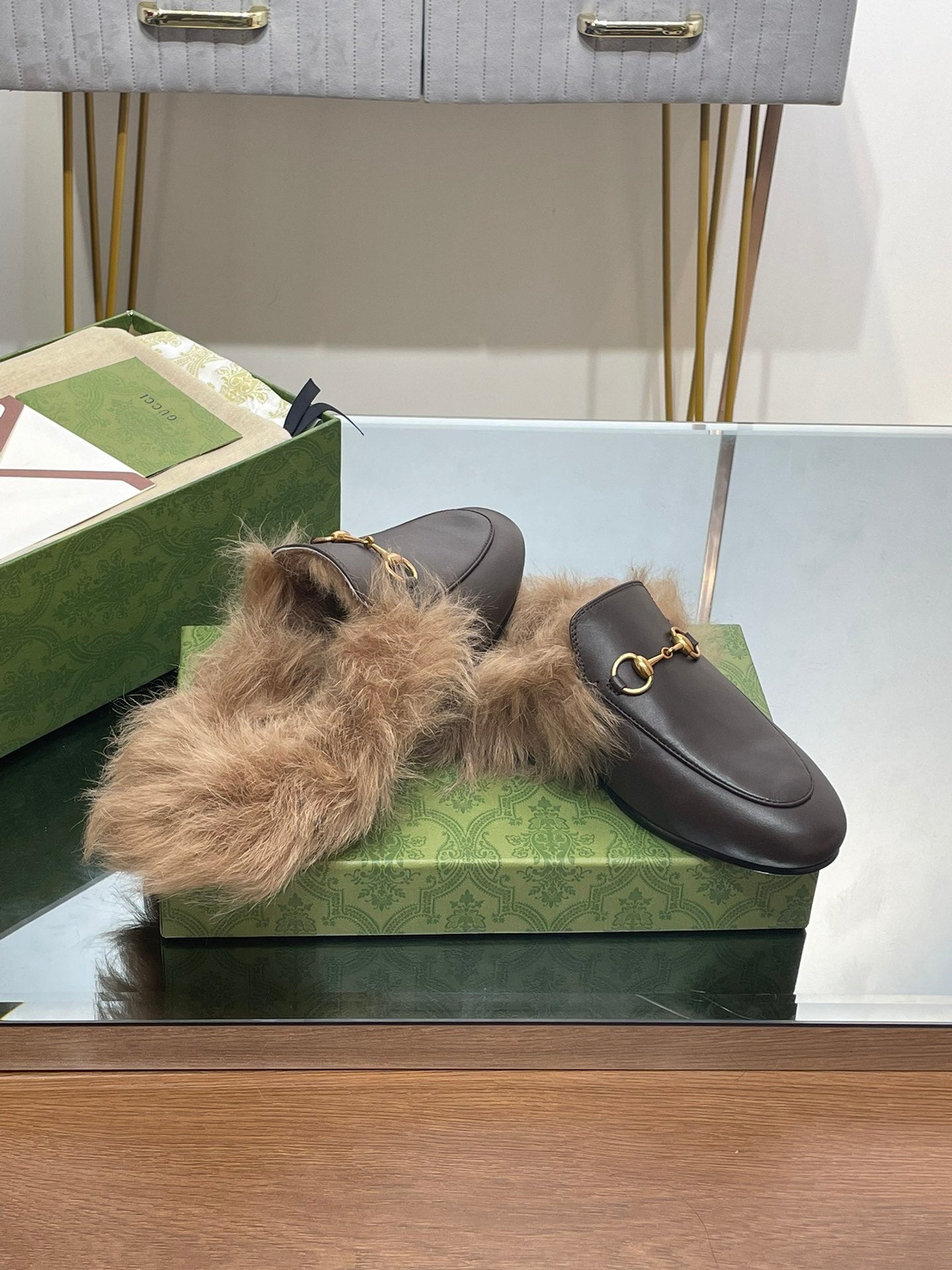 HORSEBIT MULE IN MOCHA BROWN CALFSKIN AND LAMB WOOL LINING mysite