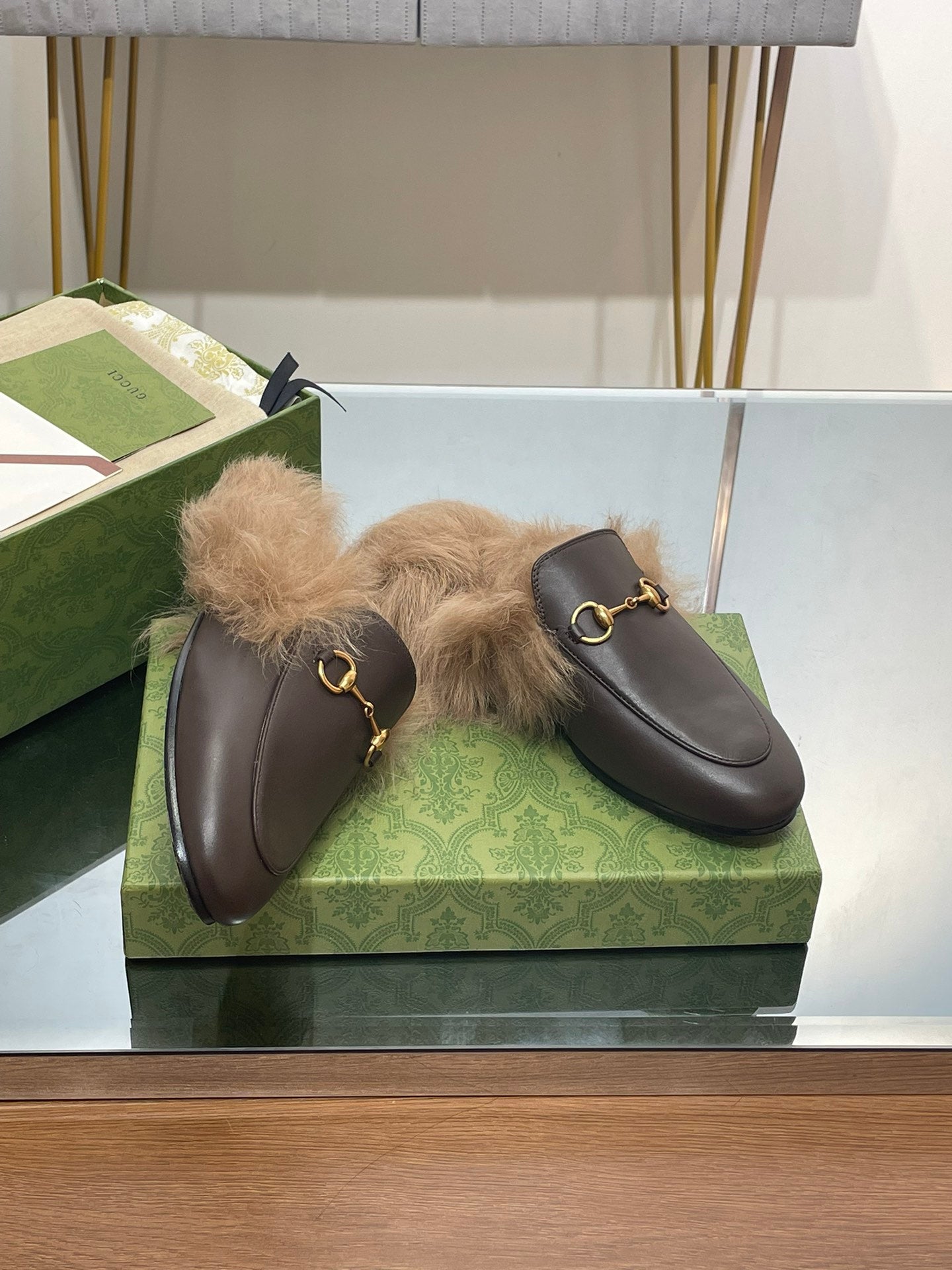 HORSEBIT MULE IN MOCHA BROWN CALFSKIN AND LAMB WOOL LINING mysite