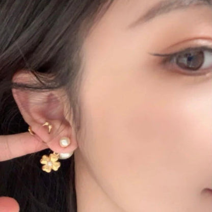 CD 26S PEARL FLOWER DROP STUD EARRINGS IN GOLD TONE METAL 629842 mysite
