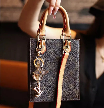 V key chain-713-s2 mysite