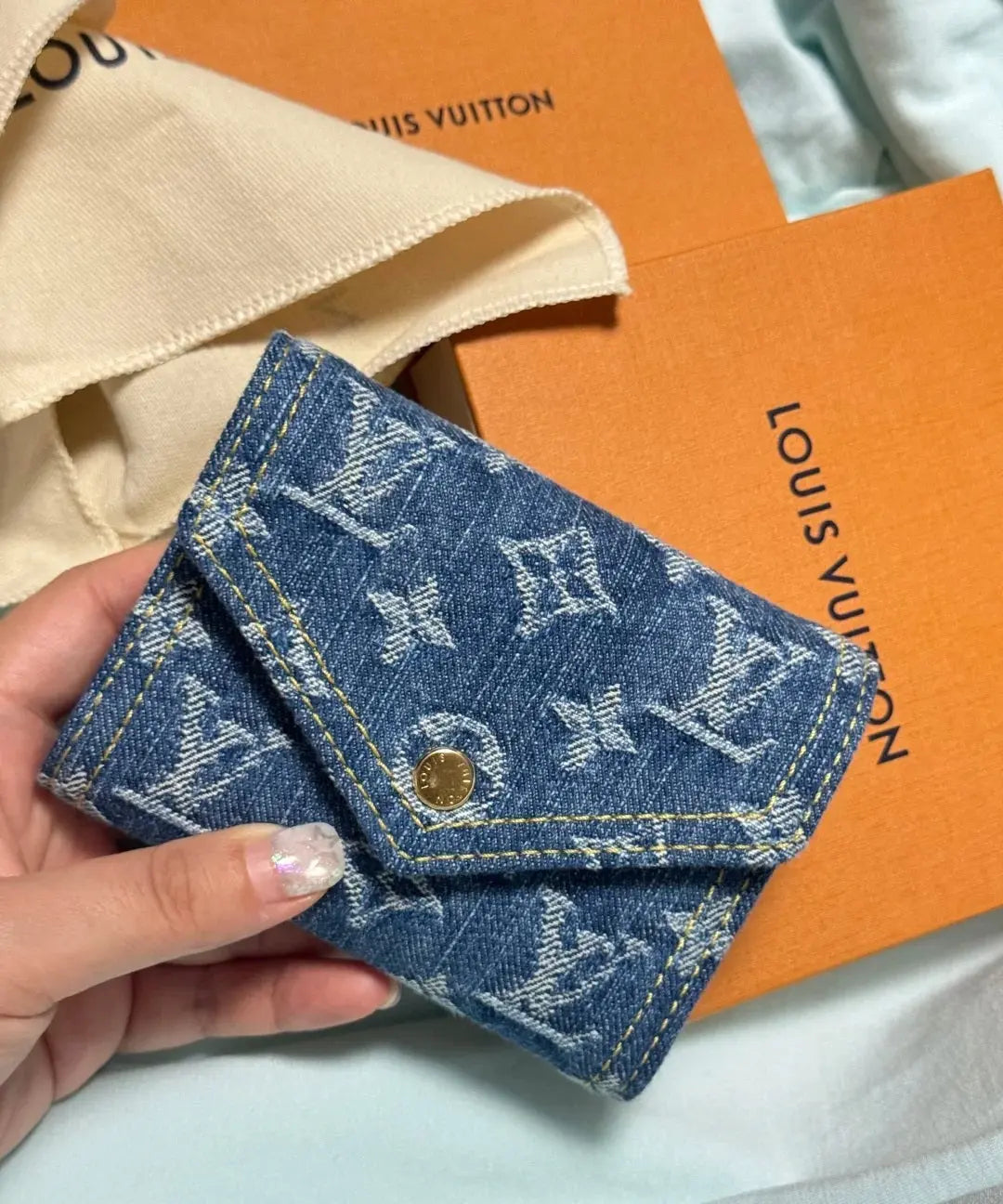Luxury Denim Embellished Capucines Mini Bag-18 mysite