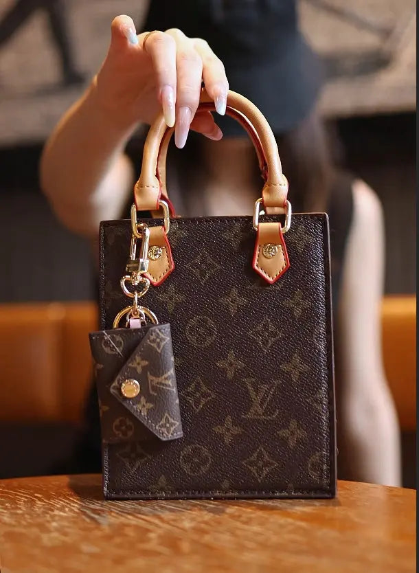 Keychain phone bag crafted by a celebrity designer-s2 mysite