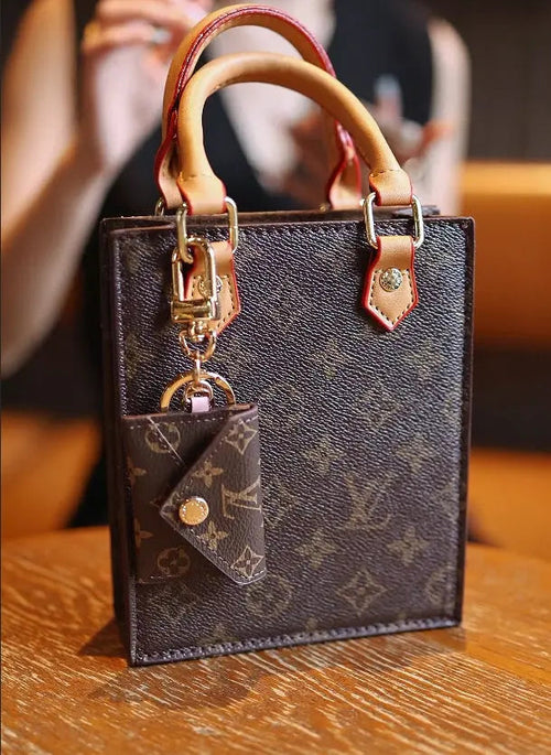 Keychain phone bag crafted by a celebrity designer-s2 mysite