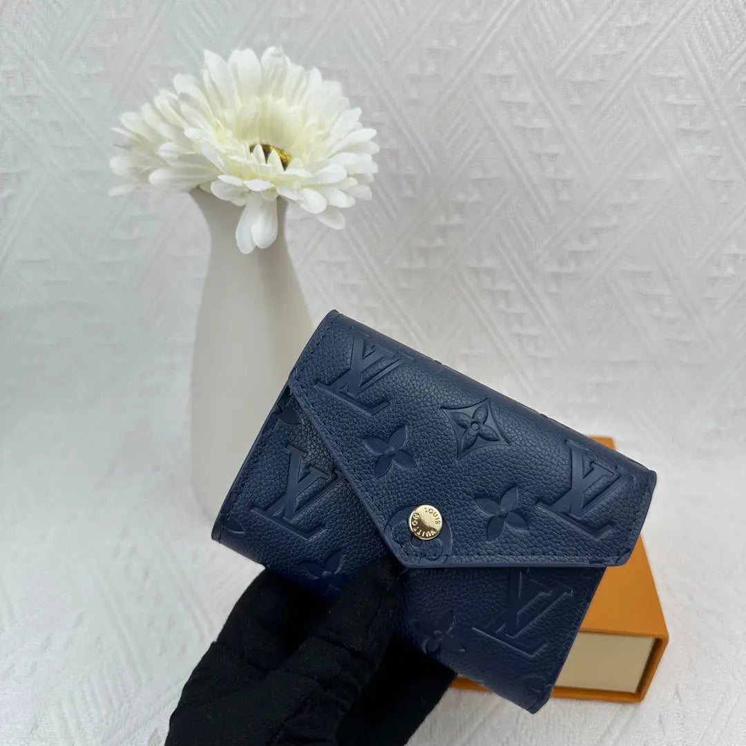 L-Luxurious Fashion Wallet – Sophisticated and Functional-18 mysite